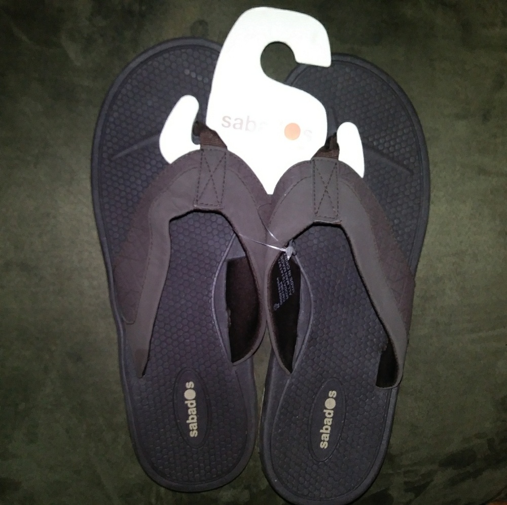 Sabados Mens Flip Flops sz 13 NWT